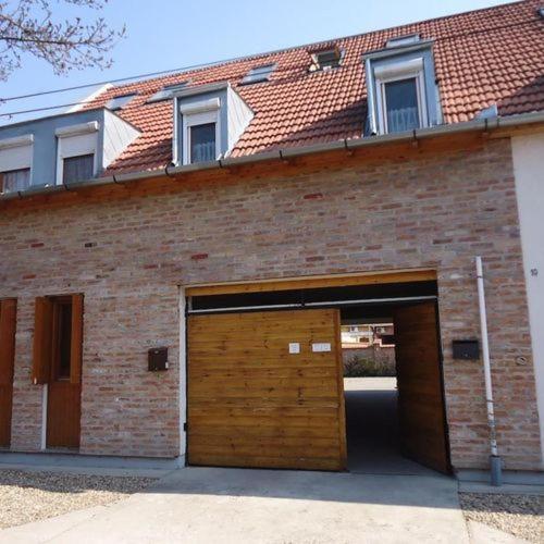 Abban Durmolj Apartman Gyula Luaran gambar